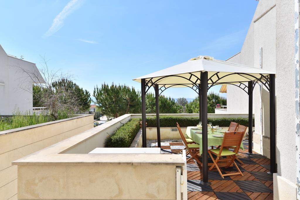 Luxury Seaside Apartment Split Bilik gambar