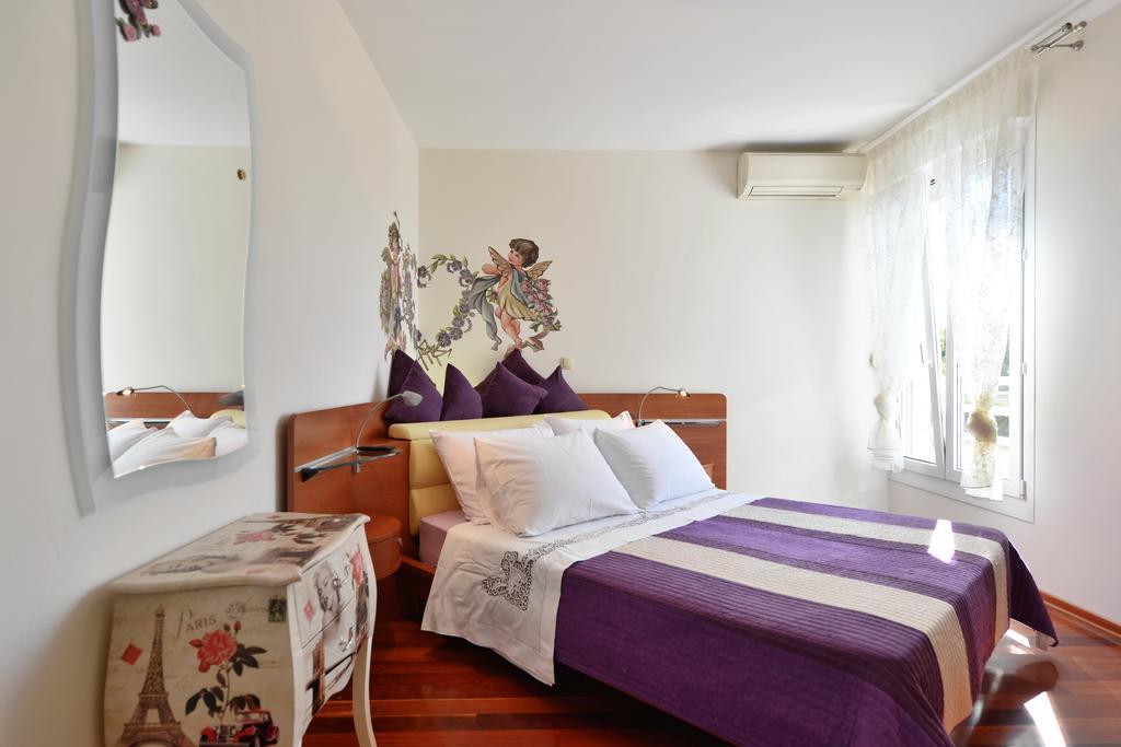 Luxury Seaside Apartment Split Bilik gambar